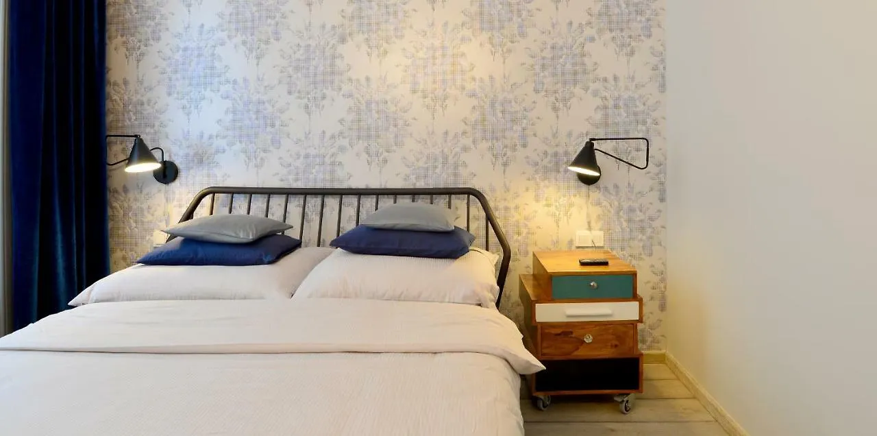 Chic And Modern In Hip Area Apartment Vienna Austria
