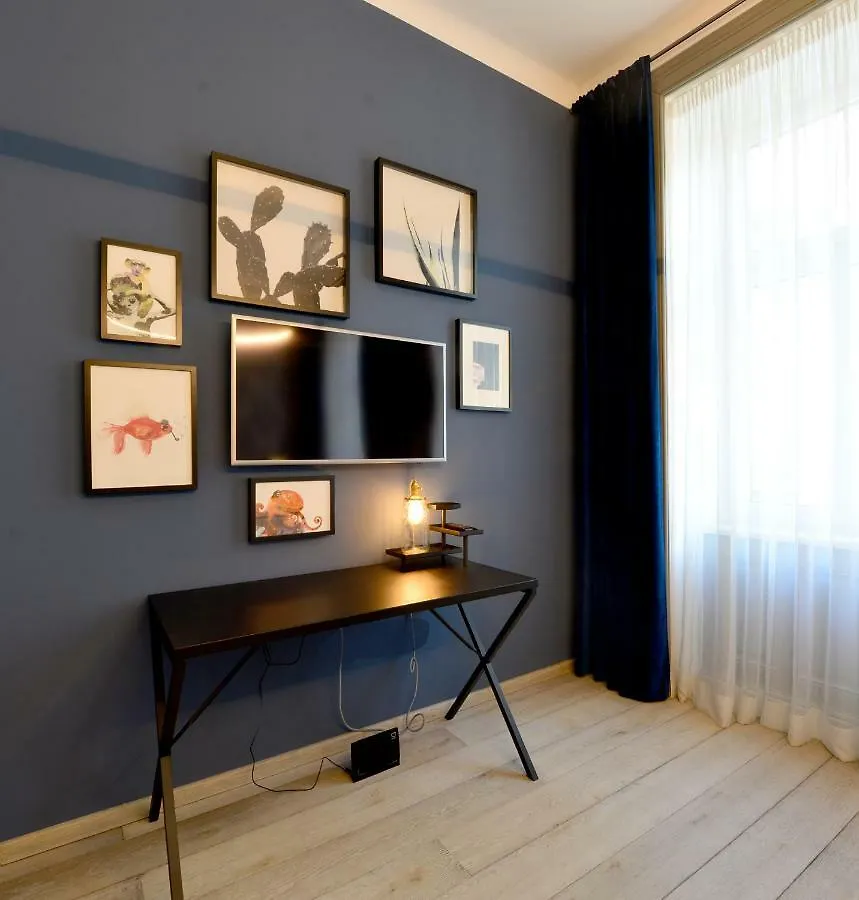Chic And Modern In Hip Area Lejlighed Wien